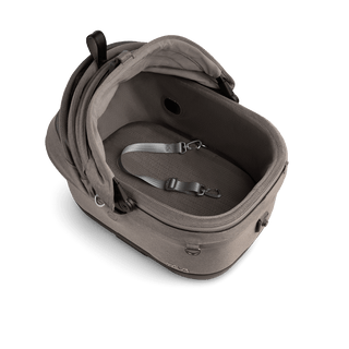 Maeve™ iso Wind + Roscoe™ Trek (メイブ アイソ ウィンド＋ロスコートレック)